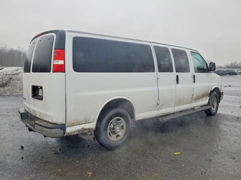 2021 Chevrolet Express 3500, VIN 1GAZGPF74M1260541. Фото 3 з 6 з аукціону Copart. Каталог авто зі США OpenDataCar.