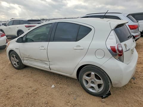 2013 Toyota Prius C, VIN JTDKDTB33D1556065. Zdjęcie 2 z 6 z aukcji Copart. Katalog aut z USA OpenDataCar.