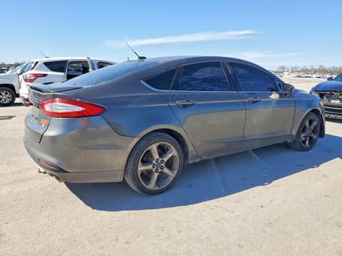 2016 Ford Fusion, VIN 3FA6P0G76GR337829. Фото 3 з 6 з аукціону Copart. Каталог авто зі США OpenDataCar.