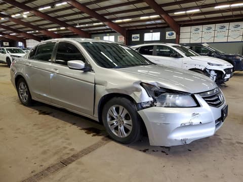 2011 Honda Accord, VIN 1HGCP2F40BA035425. Zdjęcie 4 z 6 z aukcji Copart. Katalog aut z USA OpenDataCar.