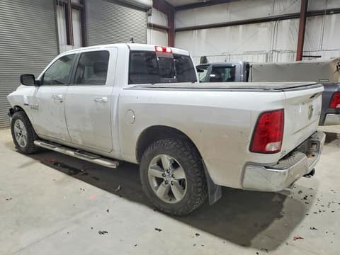 2018 Ram 1500, VIN 1C6RR7LM3JS356153. Фото 2 з 6 з аукціону Copart. Каталог авто зі США OpenDataCar.