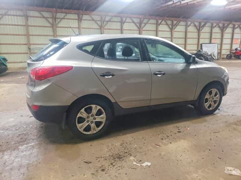 2013 Hyundai Tucson, VIN KM8JT3AC4DU583866. Zdjęcie 3 z 6 z aukcji Copart. Katalog aut z USA OpenDataCar.