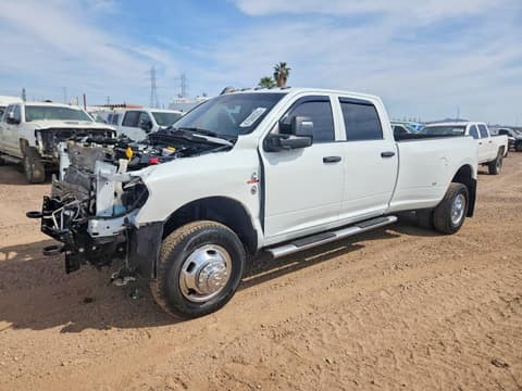 2024 Ram 3500, VIN 3C63RRGL5RG312385. Фото 2 з 6 з аукціону Copart. Каталог авто зі США OpenDataCar.