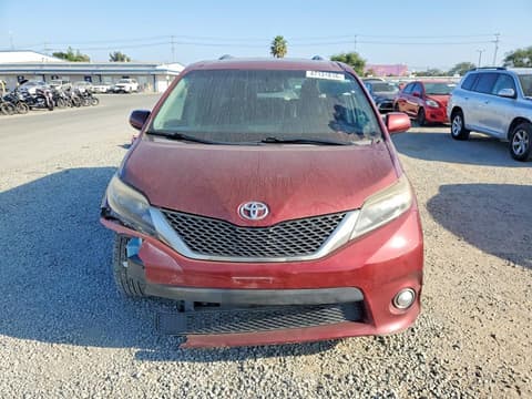 2016 Toyota Sienna, VIN 5TDXK3DC1GS754823. Фото 5 з 6 з аукціону Copart. Каталог авто зі США OpenDataCar.