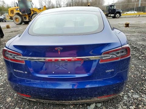 2019 Tesla Model S, VIN 5YJSA1E29KF305944. Zdjęcie 6 z 6 z aukcji Copart. Katalog aut z USA OpenDataCar.