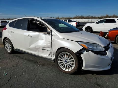 2017 Ford Focus, VIN 1FADP3R47HL263817. Фото 4 из 6 с аукциона Copart. Каталог авто из США OpenDataCar.