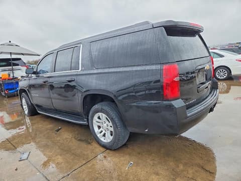 2019 Chevrolet Suburban, VIN 1GNSKHKC5KR366762. Фото 2 з 6 з аукціону Copart. Каталог авто зі США OpenDataCar.