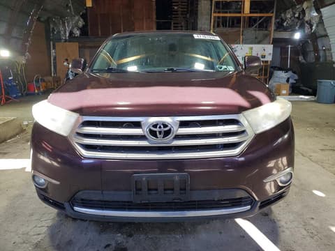 2013 Toyota Highlander, VIN 5TDBK3EH1DS177159. Фото 5 з 6 з аукціону Copart. Каталог авто зі США OpenDataCar.