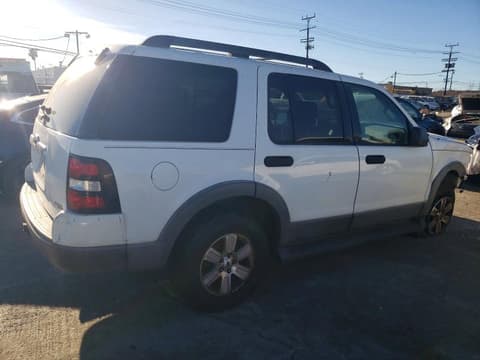 2006 Ford Explorer, VIN 1FMEU63E86UB23806. Zdjęcie 3 z 6 z aukcji Copart. Katalog aut z USA OpenDataCar.