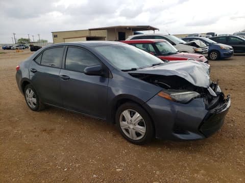 2017 Toyota Corolla, VIN 5YFBURHE6HP716940. Фото 4 з 6 з аукціону Copart. Каталог авто зі США OpenDataCar.