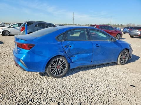 2023 Kia Forte, VIN 3KPF44AC0PE598512. Фото 3 з 6 з аукціону Copart. Каталог авто зі США OpenDataCar.
