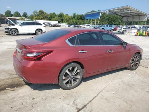 2017 Nissan Altima, VIN 1N4AL3AP3HN323522. Фото 3 з 6 з аукціону Copart. Каталог авто зі США OpenDataCar.