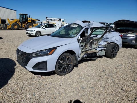 2025 Nissan Altima, VIN 1N4BL4CV6SN350601. Фото 1 з 6 з аукціону Copart. Каталог авто зі США OpenDataCar.