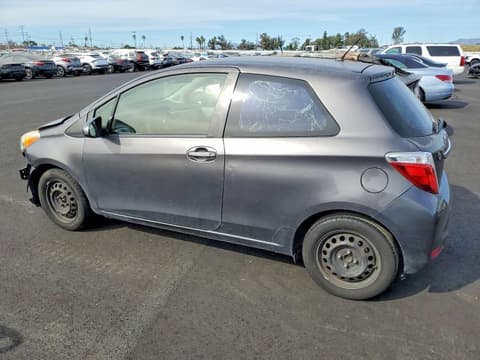 2014 Toyota Yaris, VIN JTDJTUD36ED596724. Фото 2 з 6 з аукціону Copart. Каталог авто зі США OpenDataCar.