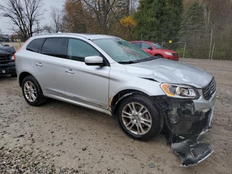 2014 Volvo XC60, VIN YV4952DZ5E2523701. Photo 4 of 6 from Copart auction. OpenDataCar US salvage catalog.