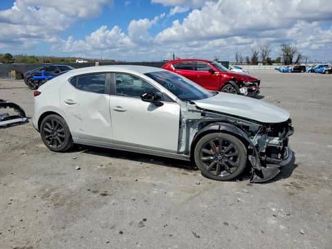 2024 Mazda 3, VIN JM1BPAKM3R1715002. Фото 4 з 6 з аукціону Copart. Каталог авто зі США OpenDataCar.