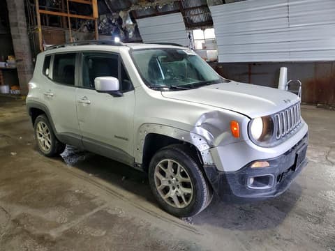2017 Jeep Renegade, VIN ZACCJBBBXHPG53641. Фото 4 з 6 з аукціону Copart. Каталог авто зі США OpenDataCar.
