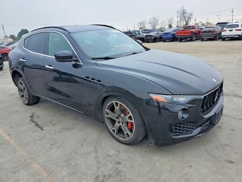2017 Maserati Levante, VIN ZN661YUS5HX236176. Фото 4 из 6 с аукциона Copart. Каталог авто из США OpenDataCar.