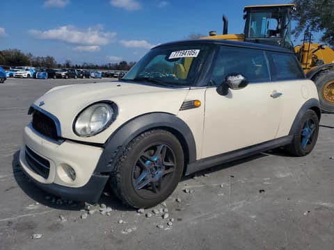 2013 Mini Cooper, VIN WMWSU3C5XDT544657. Фото 1 з 6 з аукціону Copart. Каталог авто зі США OpenDataCar.