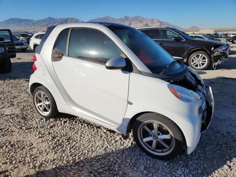 2011 Smart Fortwo, VIN WMEEJ3BA2BK483462. Фото 4 з 6 з аукціону Copart. Каталог авто зі США OpenDataCar.
