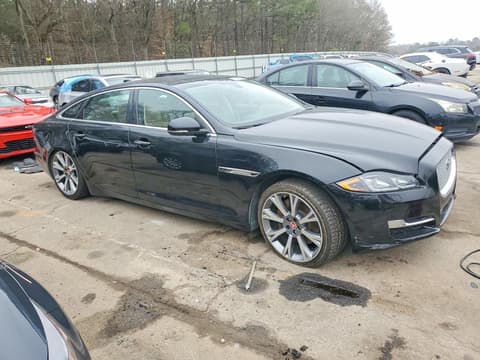 2016 Jaguar XJ-Series, VIN SAJWA2G7XG8V99878. Фото 4 з 6 з аукціону Copart. Каталог авто зі США OpenDataCar.