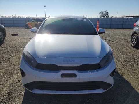 2024 Kia Forte, VIN 3KPF24AD2RE819366. Фото 5 из 6 с аукциона Copart. Каталог авто из США OpenDataCar.