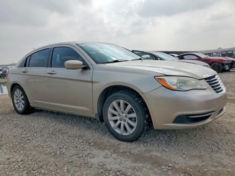 2014 Chrysler 200, VIN 1C3CCBBB8EN136826. Фото 4 из 6 с аукциона Copart. Каталог авто из США OpenDataCar.