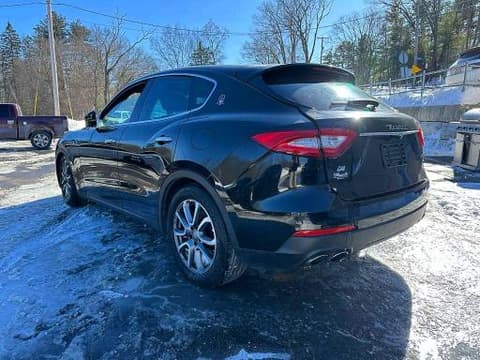 2018 Maserati Levante, VIN ZN661XUA2JX289537. Фото 2 з 6 з аукціону Copart. Каталог авто зі США OpenDataCar.
