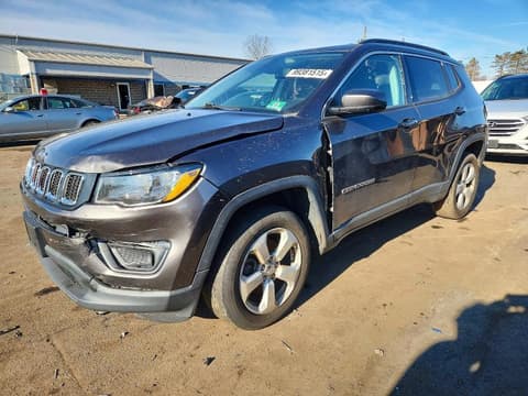 2019 Jeep Compass, VIN 3C4NJDBB0KT647352. Фото 1 з 6 з аукціону Copart. Каталог авто зі США OpenDataCar.