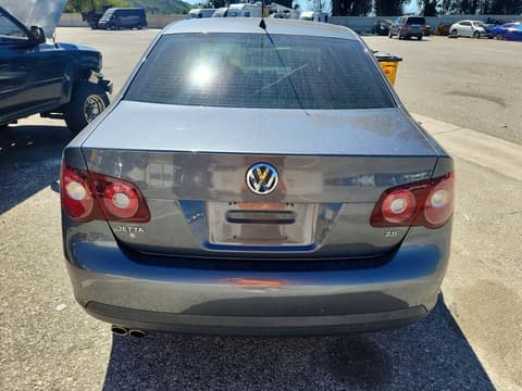 2010 Volkswagen Jetta, VIN 3VWAZ7AJXAM073298. Фото 6 з 6 з аукціону Copart. Каталог авто зі США OpenDataCar.