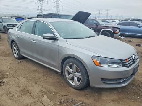 2013 Volkswagen Passat, VIN 1VWBP7A39DC005088. Фото 4 з 6 з аукціону Copart. Каталог авто зі США OpenDataCar.