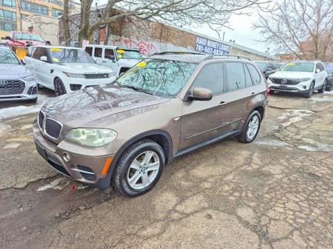 2013 Bmw X5, VIN 5UXZV4C56D0E09683. Zdjęcie 2 z 6 z aukcji Copart. Katalog aut z USA OpenDataCar.