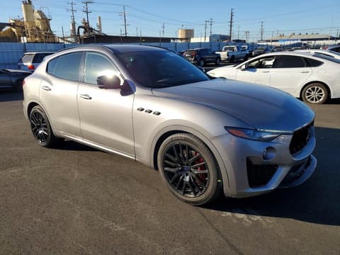 2019 Maserati Levante, VIN ZN661YUS0KX323555. Фото 4 з 6 з аукціону Copart. Каталог авто зі США OpenDataCar.