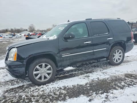 2014 Gmc Yukon, VIN 1GKS2EEF2ER210555. Фото 1 з 6 з аукціону Copart. Каталог авто зі США OpenDataCar.