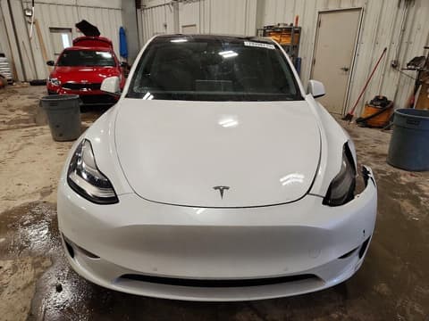 2021 Tesla Model Y, VIN 5YJYGAEE3MF136817. Фото 5 з 6 з аукціону Copart. Каталог авто зі США OpenDataCar.
