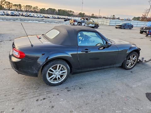 2011 Mazda MX-5 Miata, VIN JM1NC2JF5B0217977. Фото 3 з 6 з аукціону Copart. Каталог авто зі США OpenDataCar.