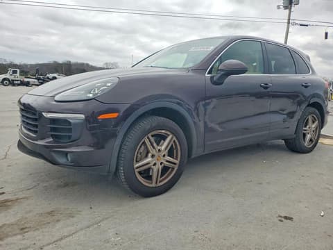 2016 Porsche Cayenne, VIN WP1AA2A25GLA10933. Фото 1 з 6 з аукціону Copart. Каталог авто зі США OpenDataCar.