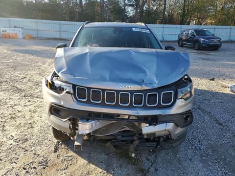 2022 Jeep Compass, VIN 3C4NJDBB3NT207372. Фото 5 з 6 з аукціону Copart. Каталог авто зі США OpenDataCar.