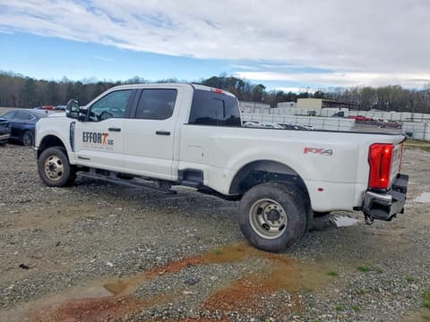 2024 Ford F-350 Super Duty, VIN 1FT8W3DT7REF84128. Фото 2 з 6 з аукціону Copart. Каталог авто зі США OpenDataCar.