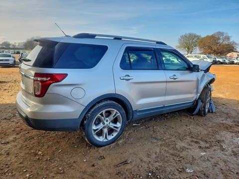 2015 Ford Explorer, VIN 1FM5K8F85FGA56586. Фото 3 з 6 з аукціону Copart. Каталог авто зі США OpenDataCar.