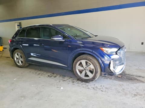 2024 Audi Q4 e-tron, VIN WA1LUBFZ0RP043173. Фото 4 из 6 с аукциона Copart. Каталог авто из США OpenDataCar.