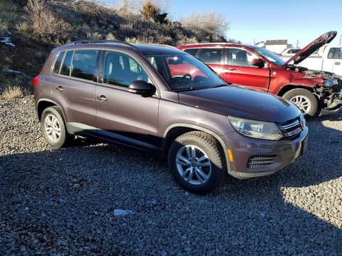 2016 Volkswagen Tiguan, VIN WVGBV7AX3GW593869. Фото 4 из 6 с аукциона Copart. Каталог авто из США OpenDataCar.