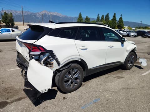 2024 Kia Sportage Hybrid, VIN KNDPXCDG8R7164698. Фото 3 з 6 з аукціону Copart. Каталог авто зі США OpenDataCar.