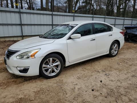 2013 Nissan Altima, VIN 1N4AL3AP4DC221152. Фото 1 з 6 з аукціону Copart. Каталог авто зі США OpenDataCar.