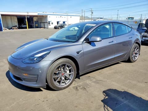 2023 Tesla Model 3, VIN 5YJ3E1EA5PF662934. Фото 1 з 6 з аукціону Copart. Каталог авто зі США OpenDataCar.