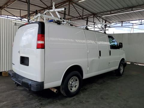 2023 Chevrolet Express 2500, VIN 1GCWGAFP8P1104482. Фото 3 з 6 з аукціону Copart. Каталог авто зі США OpenDataCar.