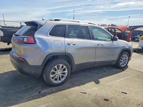 2019 Jeep Cherokee, VIN 1C4PJLCX7KD241667. Фото 3 з 6 з аукціону Copart. Каталог авто зі США OpenDataCar.