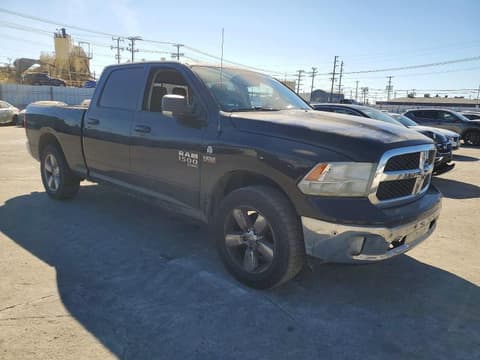2019 Ram 1500, VIN 1C6RR7TT1KS575458. Фото 4 з 6 з аукціону Copart. Каталог авто зі США OpenDataCar.