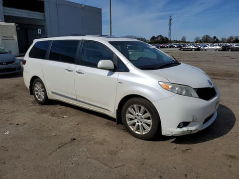 2016 Toyota Sienna, VIN 5TDDK3DC2GS133335. Фото 4 з 6 з аукціону Copart. Каталог авто зі США OpenDataCar.
