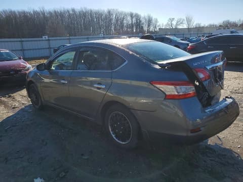 2015 Nissan Sentra, VIN 3N1AB7AP2FY348337. Фото 2 з 6 з аукціону Copart. Каталог авто зі США OpenDataCar.